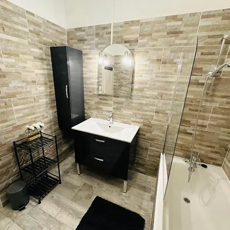Du Mas - Emeraude Apartment Aigues-Mortes